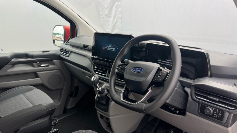 Ford Tourneo Custom 320 L1 Diesel Fwd 2.0 EcoBlue 150ps H1 Titanium 8 seater